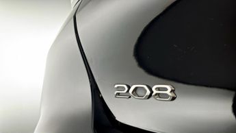 Peugeot 208 PURETECH ALLURE PREMIUM PLUS S/S