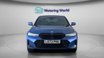 BMW 3 Series 330E M SPORT