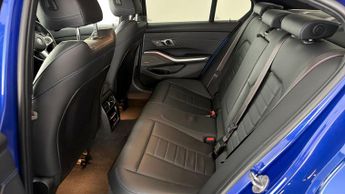 BMW 3 Series 330E M SPORT