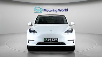 Tesla Model Y BASE