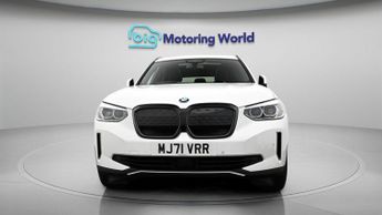BMW iX3 PREMIER EDITION