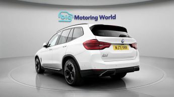 BMW iX3 PREMIER EDITION