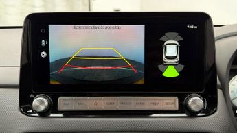 Hyundai KONA PREMIUM