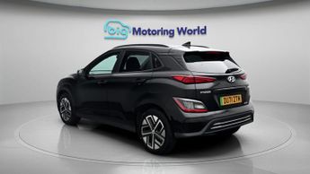 Hyundai KONA PREMIUM