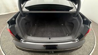 Audi A4 TFSI S LINE BLACK EDITION