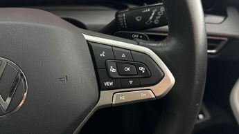 Volkswagen Golf STYLE TSI DSG