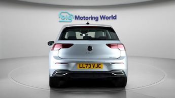 Volkswagen Golf STYLE TSI DSG