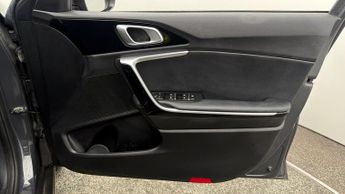 Kia XCeed XCEED 3