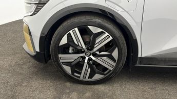 Renault Megane E-Tech LAUNCH EDITION