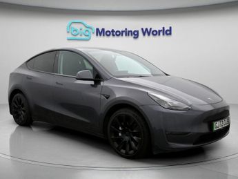 Tesla Model Y LONG RANGE AWD
