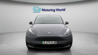Tesla Model Y LONG RANGE AWD
