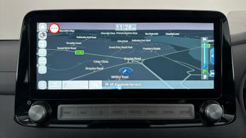 Hyundai KONA PREMIUM SE