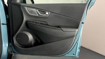 Hyundai KONA PREMIUM SE