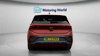 CUPRA Born V2