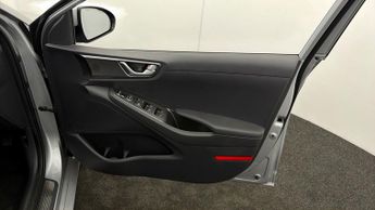 Hyundai IONIQ PREMIUM