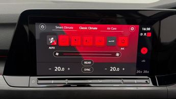 Volkswagen Golf STYLE TSI DSG