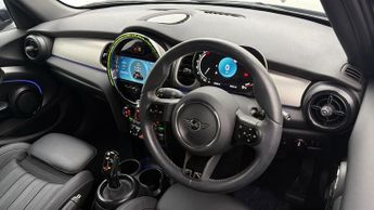 MINI Hatch COOPER EXCLUSIVE
