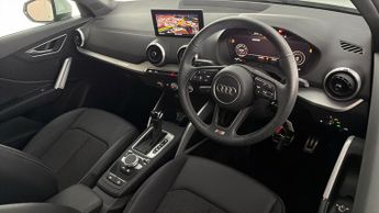 Audi Q2 TFSI S LINE