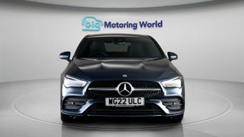 Mercedes-Benz CLA CLA 180 AMG LINE