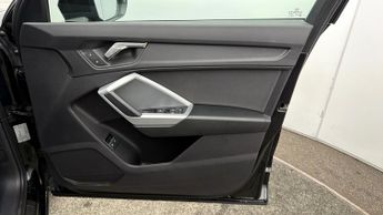 Audi Q3 TFSI E TECHNIK