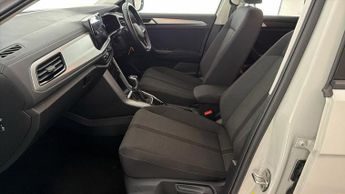 Volkswagen T-Roc LIFE TSI DSG