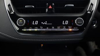 Suzuki Swace MOTION