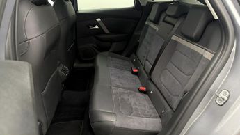 Citroen C4 PURETECH SHINE PLUS S/S EAT8