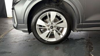 Audi Q2 TFSI S LINE