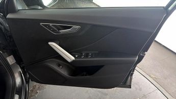 Audi Q2 TFSI S LINE