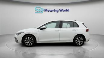 Volkswagen Golf STYLE TSI DSG