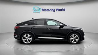 Audi Q4 e-tron SPORTBACK S LINE
