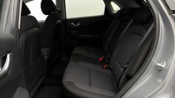 Hyundai KONA PREMIUM