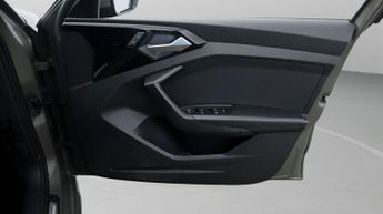 Audi A1 SPORTBACK TFSI S LINE