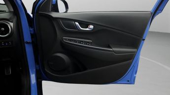 Hyundai KONA PREMIUM