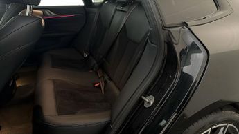 BMW i4 EDRIVE40 M SPORT