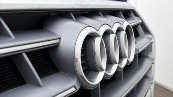 Audi Q5 TDI QUATTRO SPORT