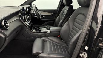 Mercedes-Benz GLC GLC 300 DE 4MATIC AMG LINE