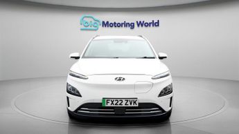 Hyundai KONA PREMIUM