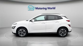 Hyundai KONA PREMIUM