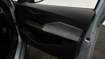 CUPRA Born V1