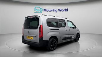 Citroen Berlingo PURETECH FLAIR XL S/S EAT8