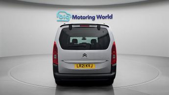 Citroen Berlingo PURETECH FLAIR XL S/S EAT8