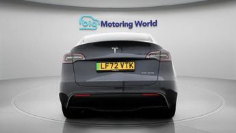 Tesla Model Y LONG RANGE AWD