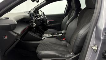 Peugeot 208 PURETECH GT PREMIUM S/S