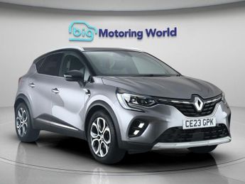 Renault Captur TECHNO E-TECH