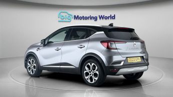 Renault Captur TECHNO E-TECH
