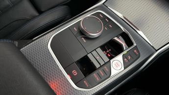 BMW 3 Series 330E M SPORT
