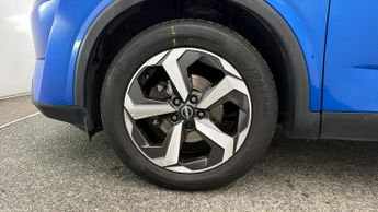 Nissan Qashqai DIG-T N-CONNECTA DCT