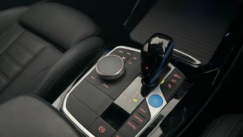 BMW iX3 M SPORT PRO