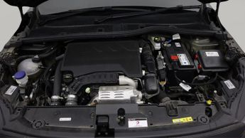 Peugeot 208 PURETECH ALLURE PREMIUM PLUS S/S